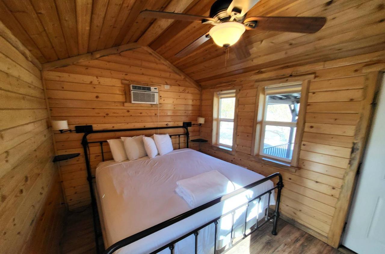 Panamint Springs Motel & Tents מראה חיצוני תמונה