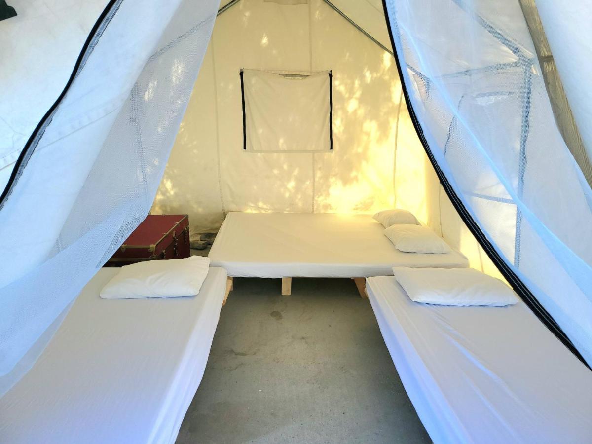 Panamint Springs Motel & Tents מראה חיצוני תמונה