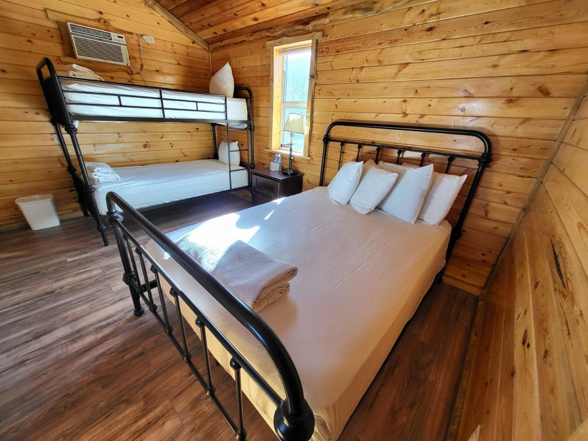 Panamint Springs Motel & Tents מראה חיצוני תמונה