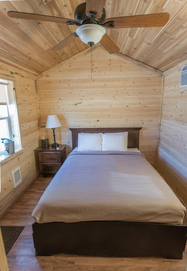 Panamint Springs Motel & Tents מראה חיצוני תמונה