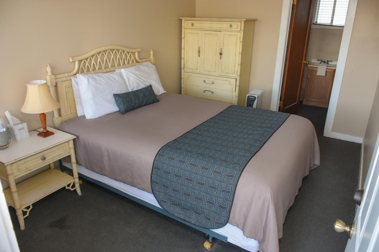 Panamint Springs Motel & Tents מראה חיצוני תמונה