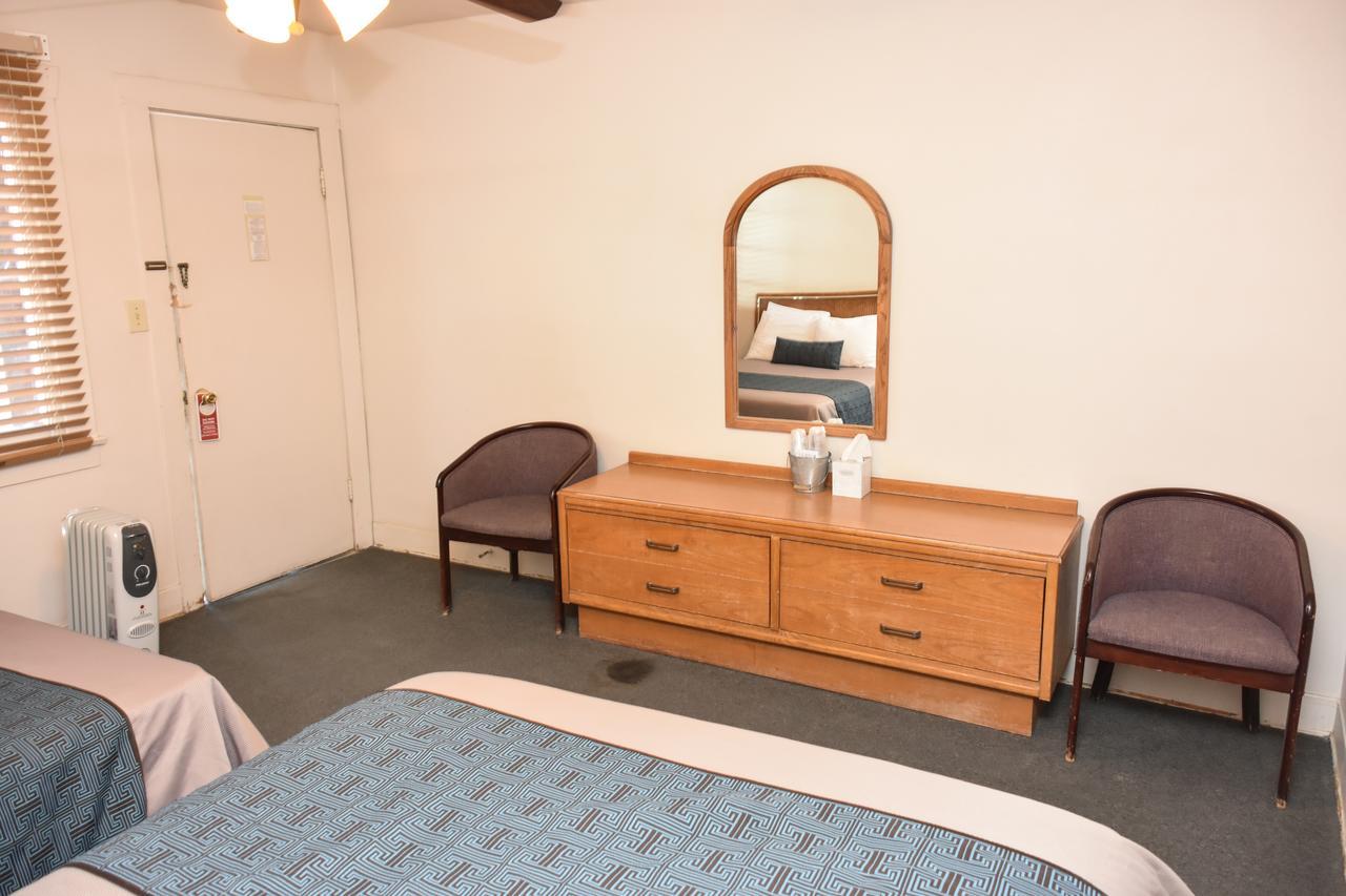 Panamint Springs Motel & Tents מראה חיצוני תמונה