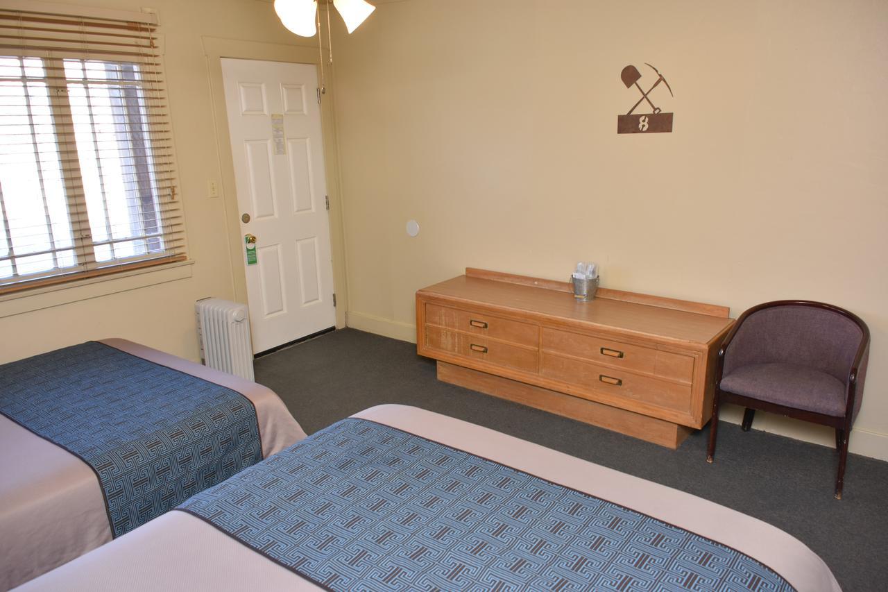 Panamint Springs Motel & Tents מראה חיצוני תמונה